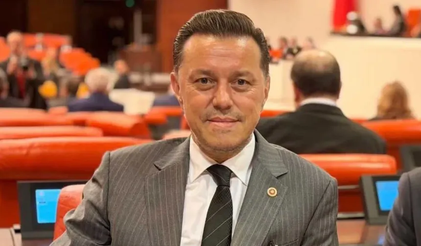Nebi Hatipoğlu: "Hastane Arazilerini Satmayız, Sattırmayız!"